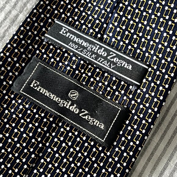 Ermenegildo Zegna Vintage 100% Silk Tie Made in Italy - Picture 1 of 7